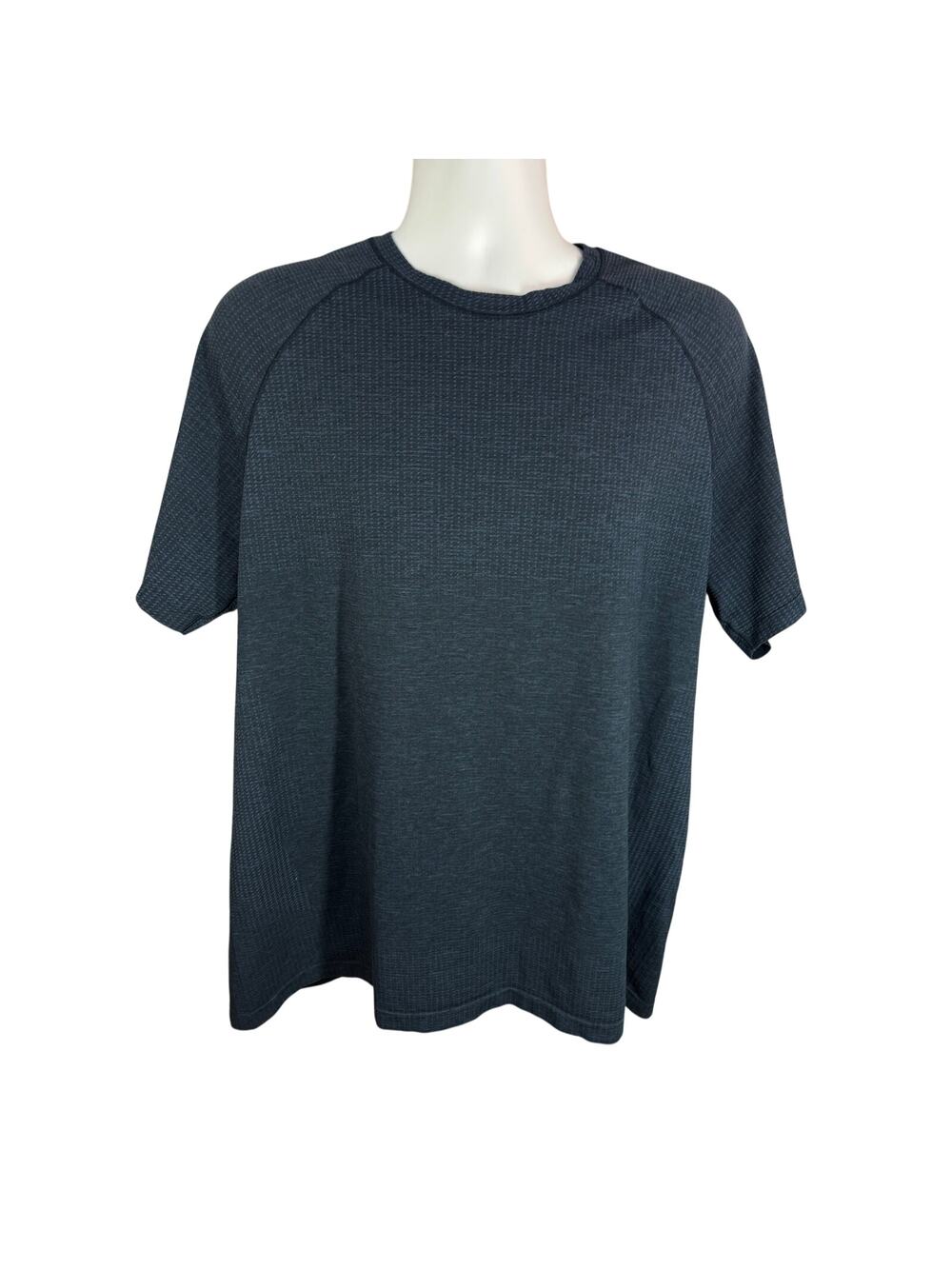 Lululemon Blue Workout Shirt Active Gear Mens XL 23x29